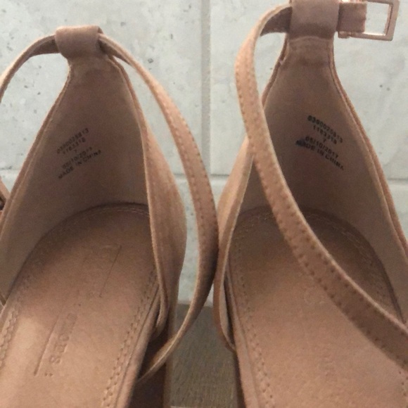 ASOS nude block heels - Picture 4 of 4